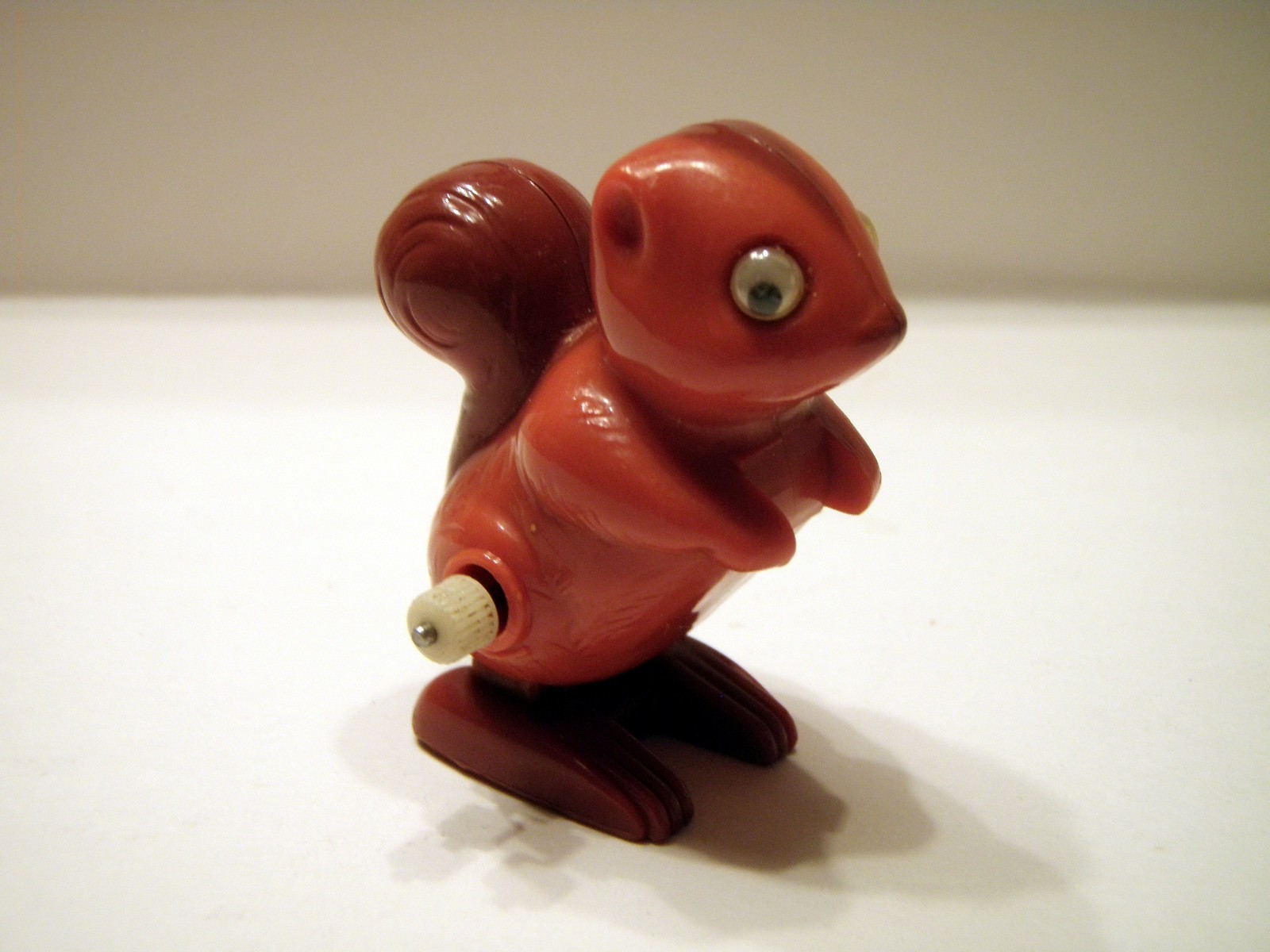Vintage 1977 Tomy Wind Up Toy Squirrel