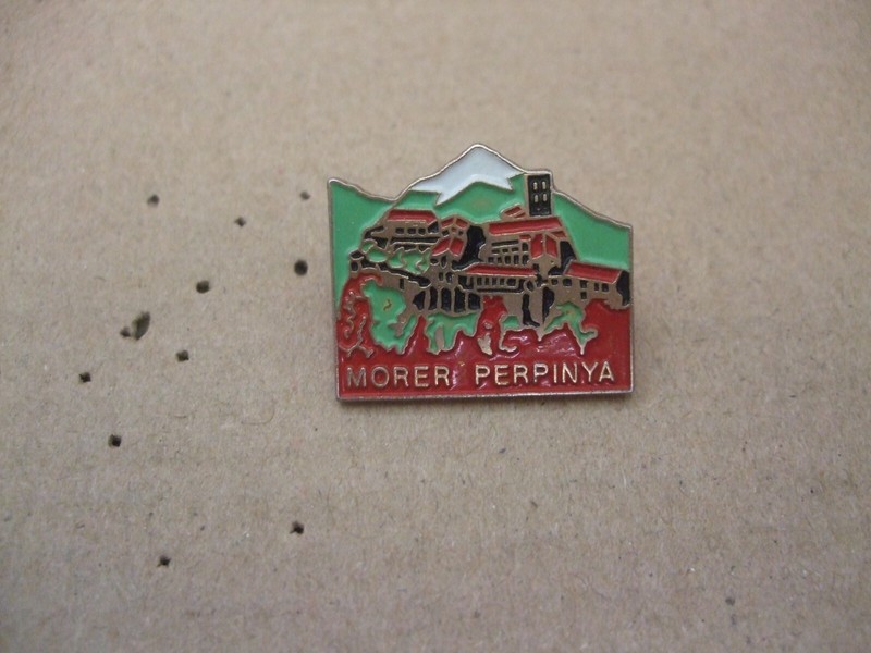 Pins Morer Perpinya  Canigou  Pyrenees Orientales Catalan Perpignan 