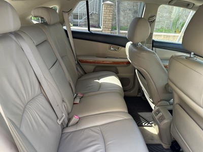 image 6 of interior
