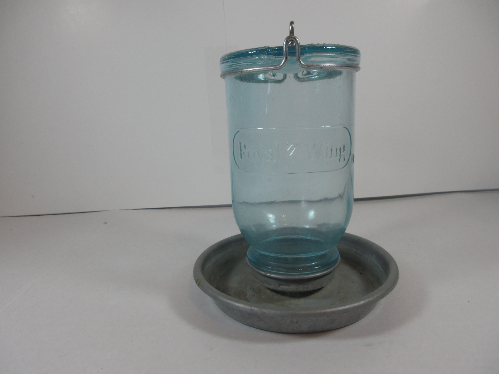 VINTAGE ROYAL WING MASON JAR WILD BIRD HANGING WATERER BACKYARD WATER DISPENSER