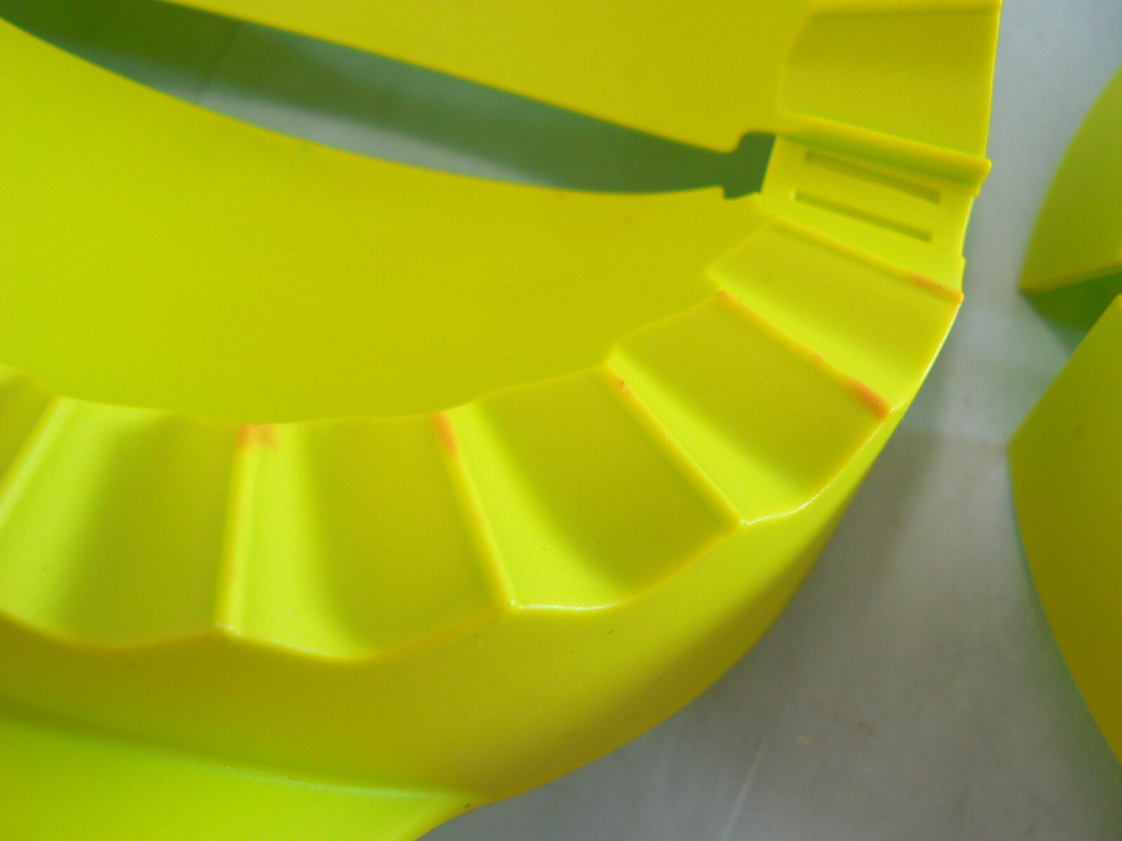 Set of 2 TUPPERWARE Empanada Maker Pie Press Calzone Lime Green W Instructions