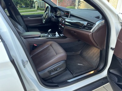 image 6 of interior