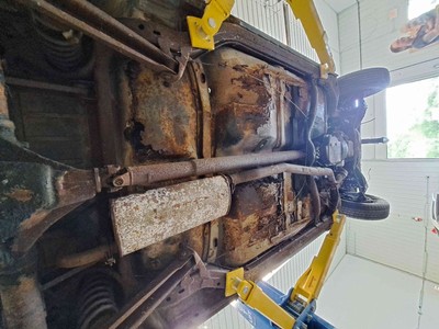 image 4 of engine