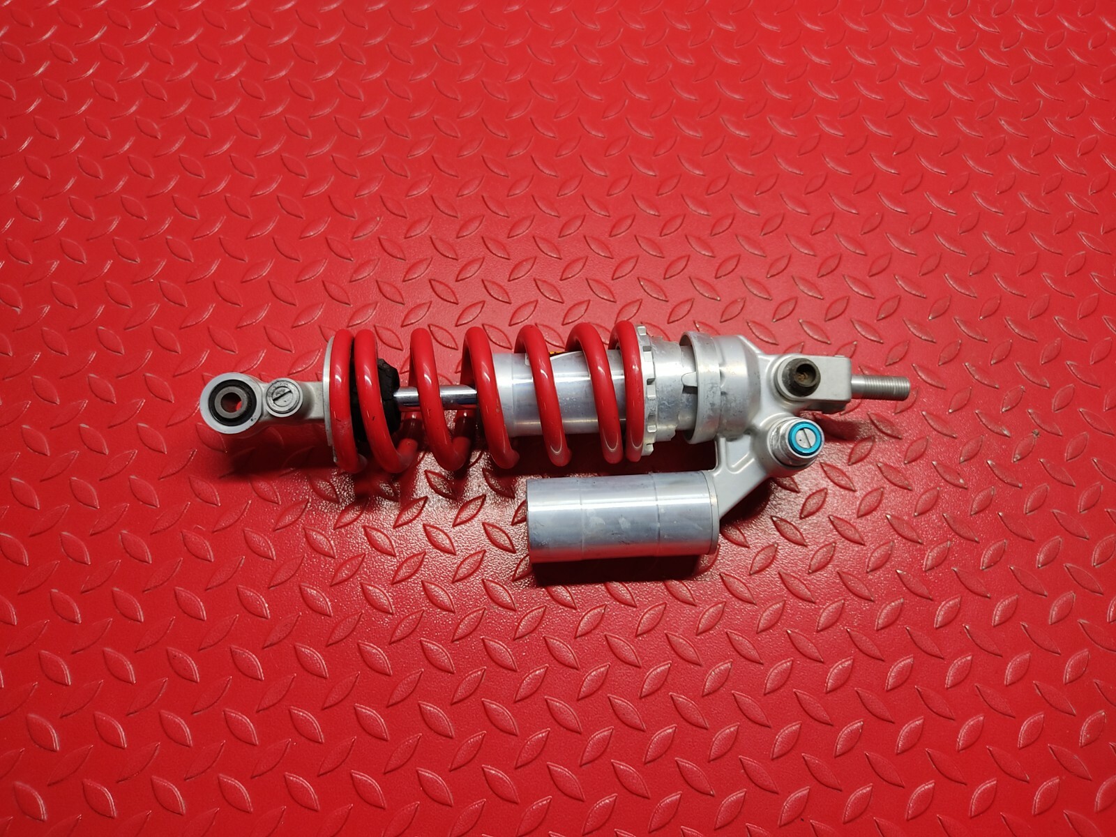 Демпфер Yamaha r1 1999