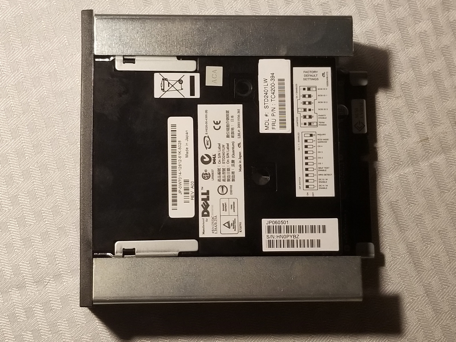 Dell STD2401LW DDS-4 4mm 20/40GB 68-Pin SCSI Tape Drive 0U1868 TC4200-391