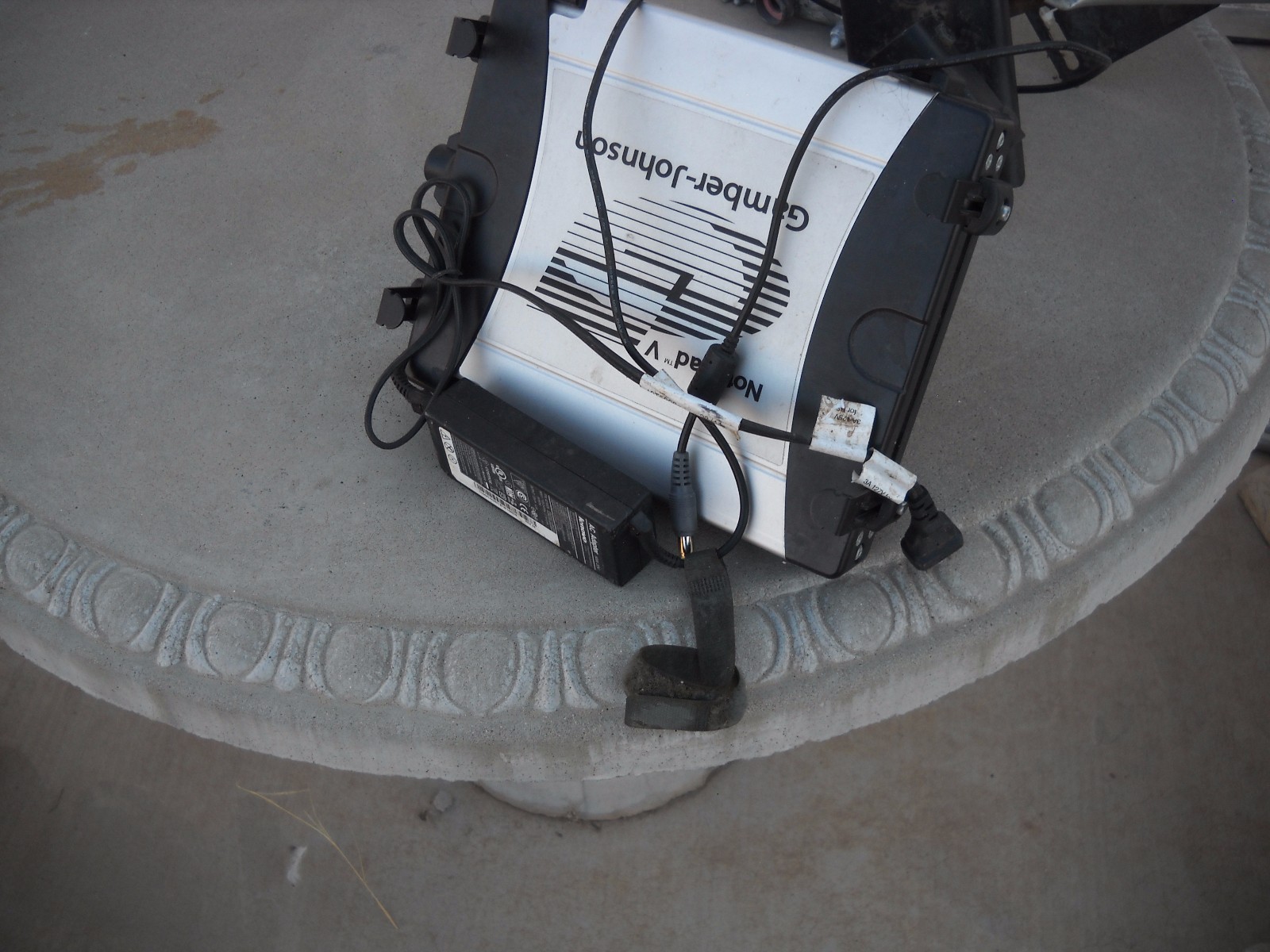 Gamber Johnson Notepad V including stand, ac adaper