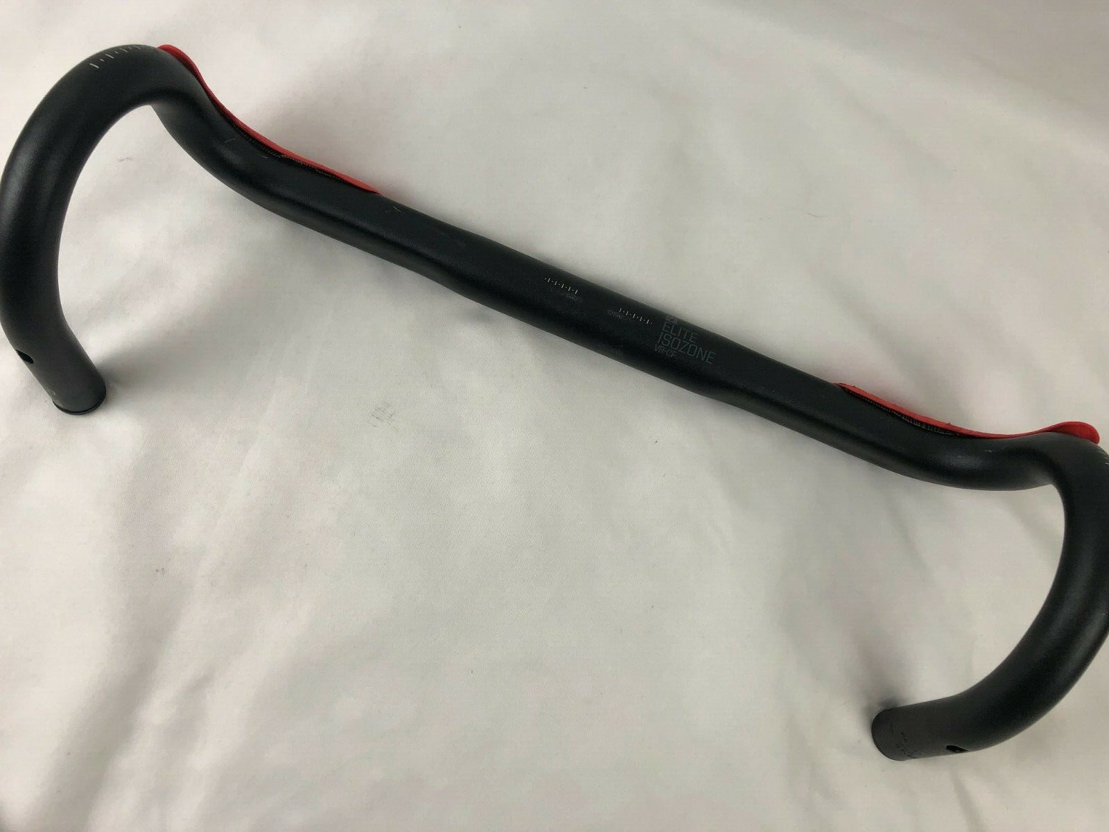 ボントレガー Elite IsoZone VR-CF ロード ハンドル 40cm ボントレガー Elite IsoZone VR-CF ロード ハンドル 40cm