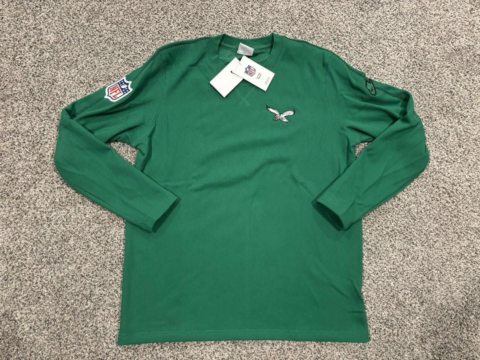 nike eagles long sleeve