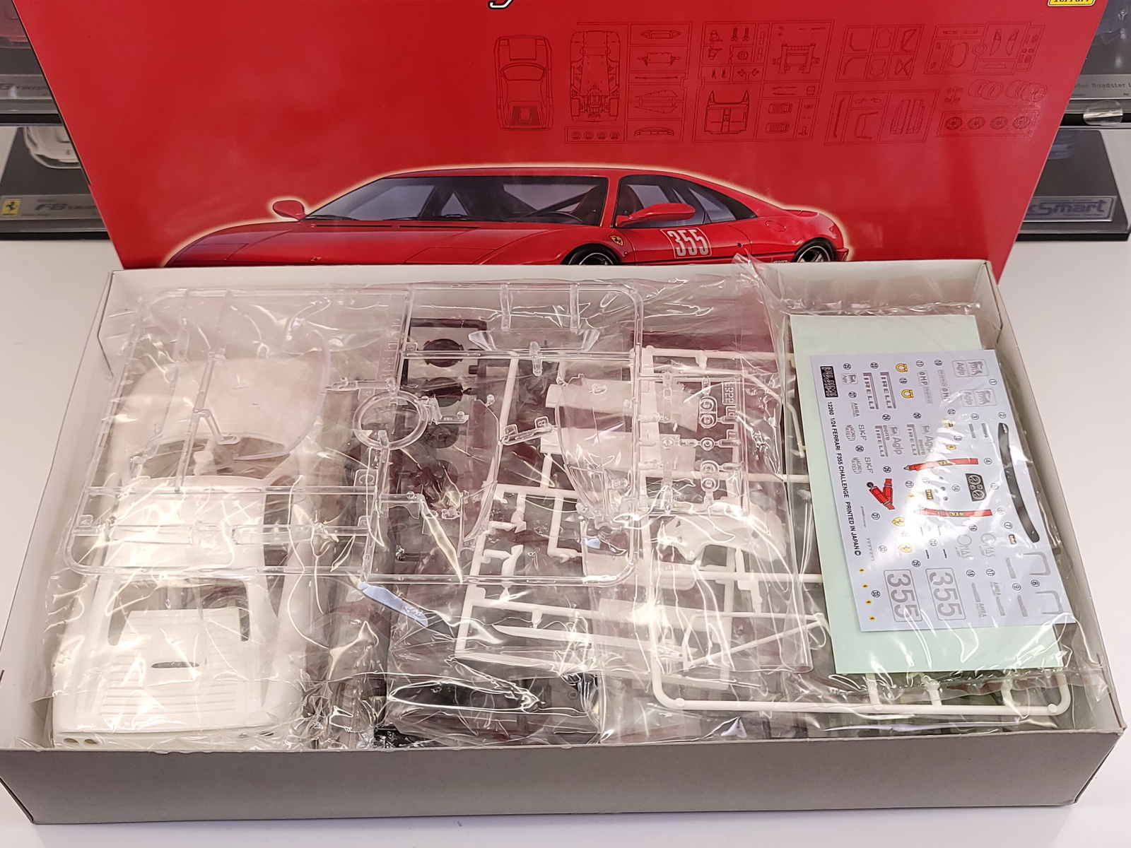 1/24 フジミ フェラーリ F355 チャレンジ フェラーリF355メッキ塗装】内装も塗り分け装飾♪フジミ 1/24