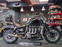 2012 TRIUMPH ROCKET 111 ROADSTER 2300cc LOTS OF EXTRA'S 