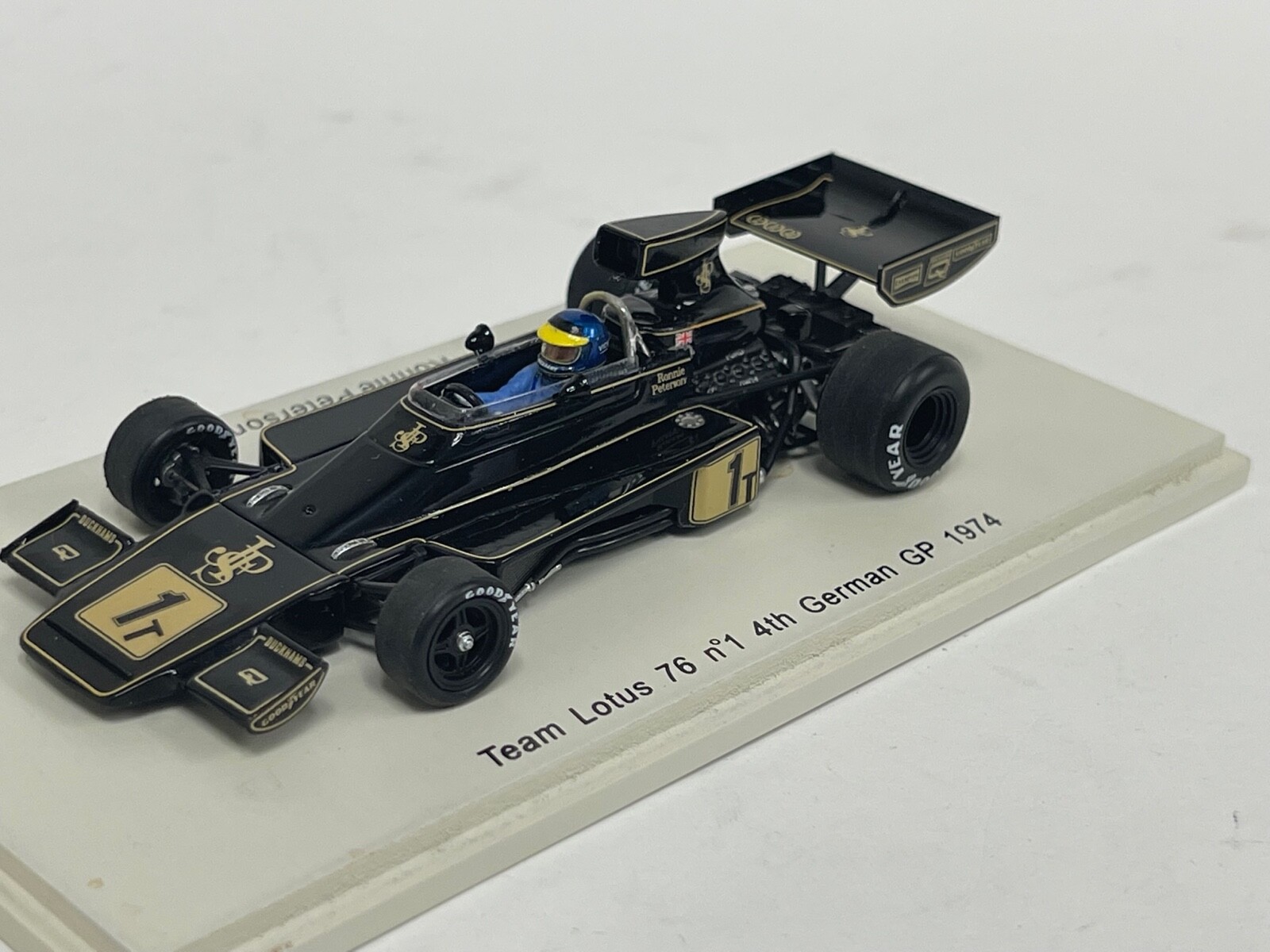 ミニカー 1/43 LOTUS 340 R 2000 Amazon | スパークモデル 1/43 2000 ロータス340 R | ミニカー