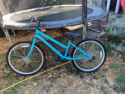 Pazzaz Vivacity 24 Inch Wheel Size Junior Childrens Bike 8 Years plus