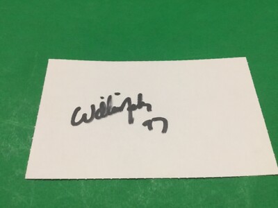 WILLIE NELSON SIGNED INDEX CARD/ SINGER, SONG WRITER, PATSY CLINE, WHISKEY RIVER
