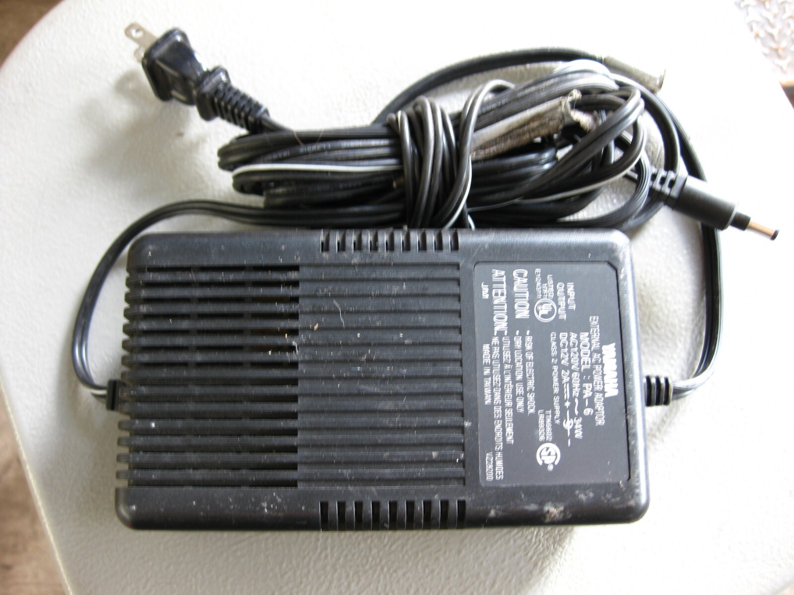 Genuine Yamaha Keyboard External AC Power Adapter Model PA-6 Genuine Yamaha Keyboard External AC Power Adapter Model PA-6
