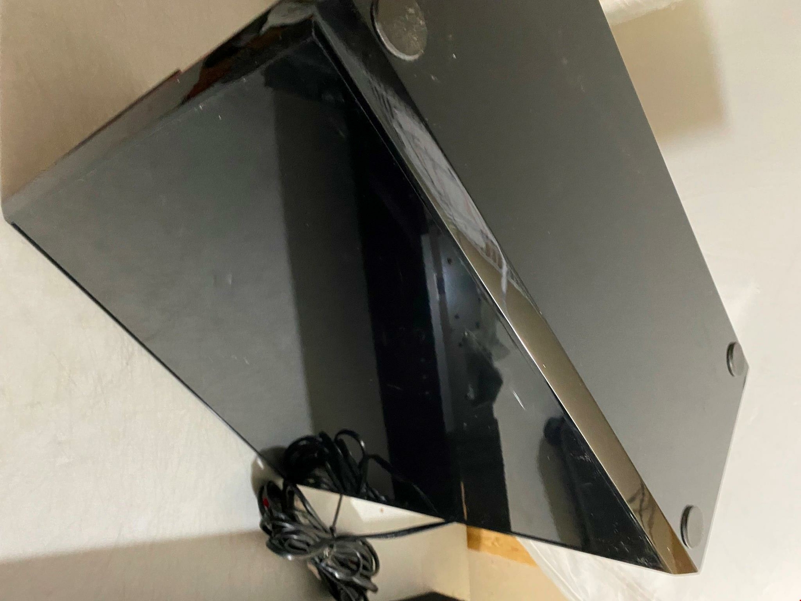 Yamaha YAS-71 Powered home theater sound bar with separate subwoofer (USED)
