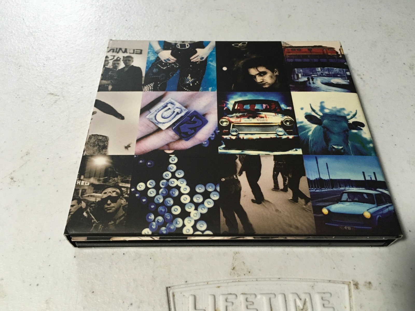 10▢U2 アクトン ベイビー 生産限定盤 IY0326-2 10▢U2 アクトン ベイビー 生産限定盤 IY0326-2