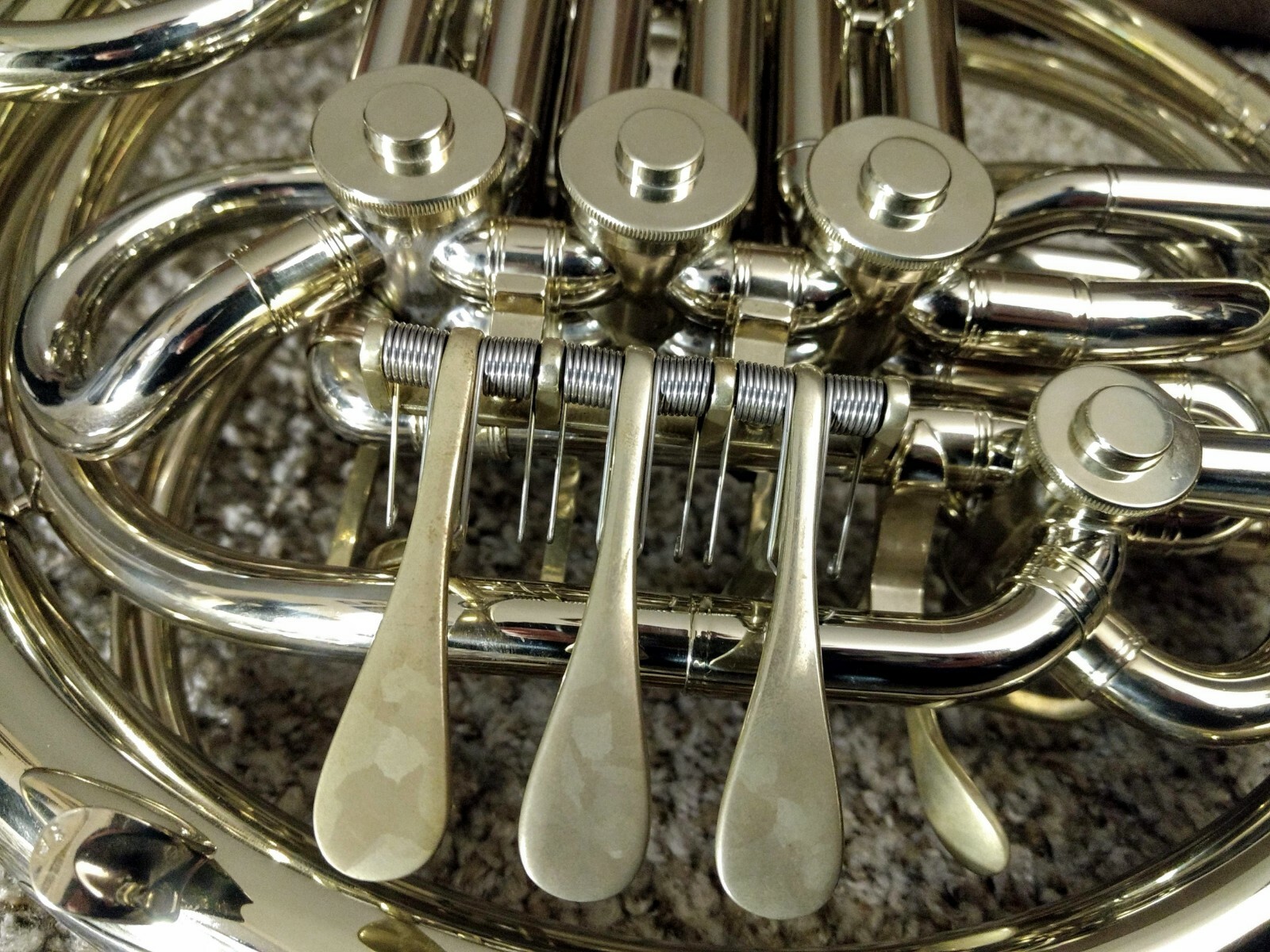 LIGHTLY USED C.G. CONN 8D SOLID NICKEL SILVER DOUBLE FRENCH HORN, PURCHASED 2013
