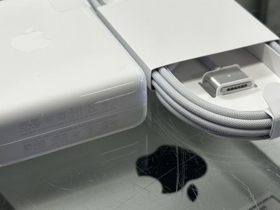 Genuine Apple 140W USB-C Power Adapter for Macbook M1 With Magsafe 3 Cable!