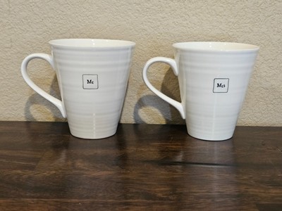 Set of 2 East of India White Porcelain English Mr and Mrs 10 oz Coffee Mugs