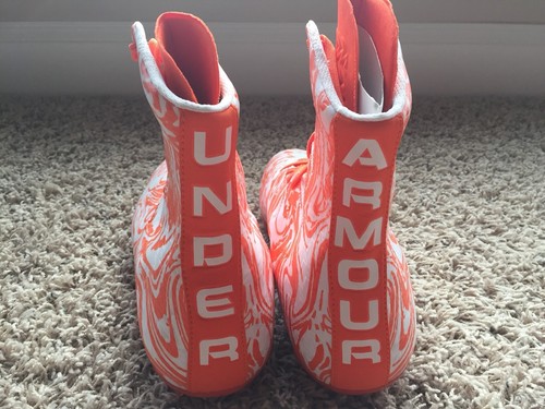 Under Armour UA Highlight Lux MC Football Cleats Sz 11 Orange 1297953-811