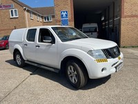 2015 Nissan Navara Double Cab Pick Up Visia 2.5dCi 144 4WD PICK UP Diesel Manual