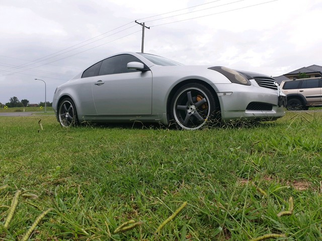 Skyline v35 infiniti