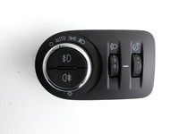 Opel Corsa E X15 14-19 Lichtschalter mit Auto Funktion Opel Corsa E X15 14-19 25.02.2015 13430445 gebraucht Vorschau 2