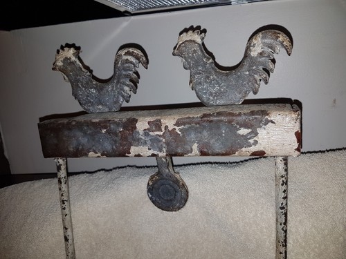 ANTIQUE CARNIVAL SHOOTING GALLERY TARGET ,STILL ON RODS ,DOUBLE TARGET