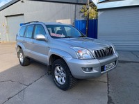 2005 Toyota Land Cruiser LC3 3.0 D-4D (RARE 6-SP MANUAL) 8 SEATER (ONLY 134K MLS