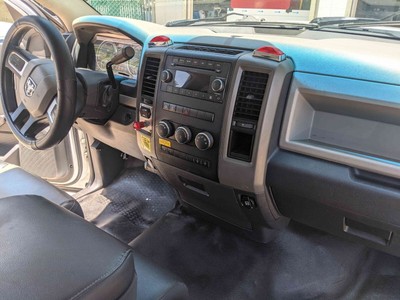 image 3 of interior