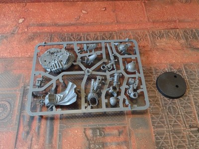 Warhammer 40K Leviathan Space Marine Captain in Terminator Armor NOS
