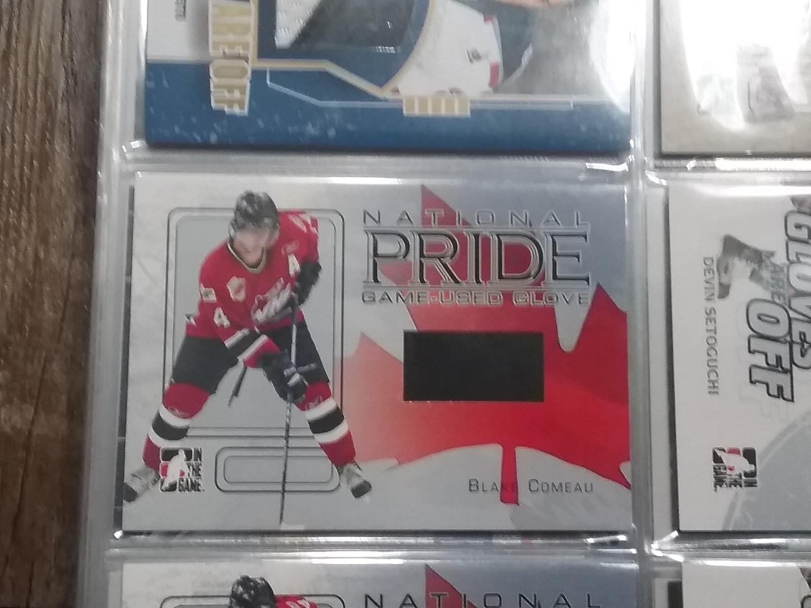 2006-07 BLAKE COMEAU ITG NATIONAL PRIDE G-U GLOVES LOT OF 2 CARDS LIMITED TO 80