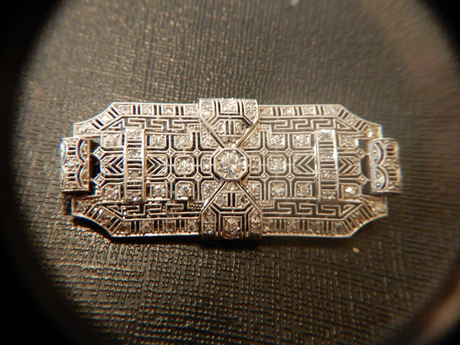 Estate 1920's Art Deco Platinum Pave Diamond Filigree Broach