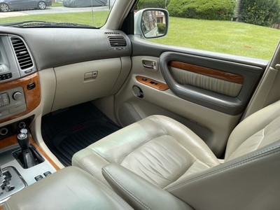 image 4 of interior