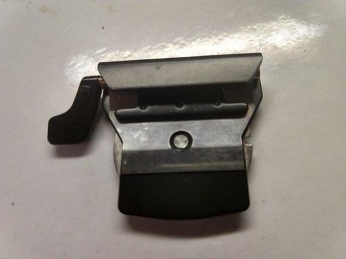 Hasselblad Acessory shoe for sun shades for 500 cameras Excellent +