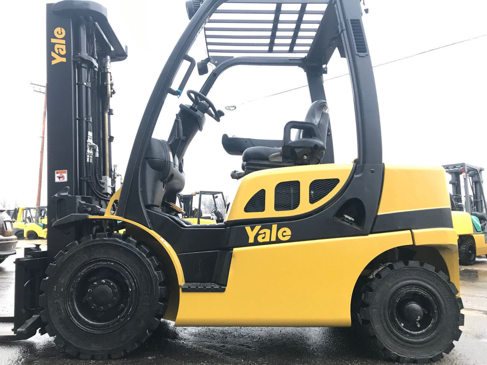 YALE PNEUMATIC 5000 LB DIESEL FORKLIFT