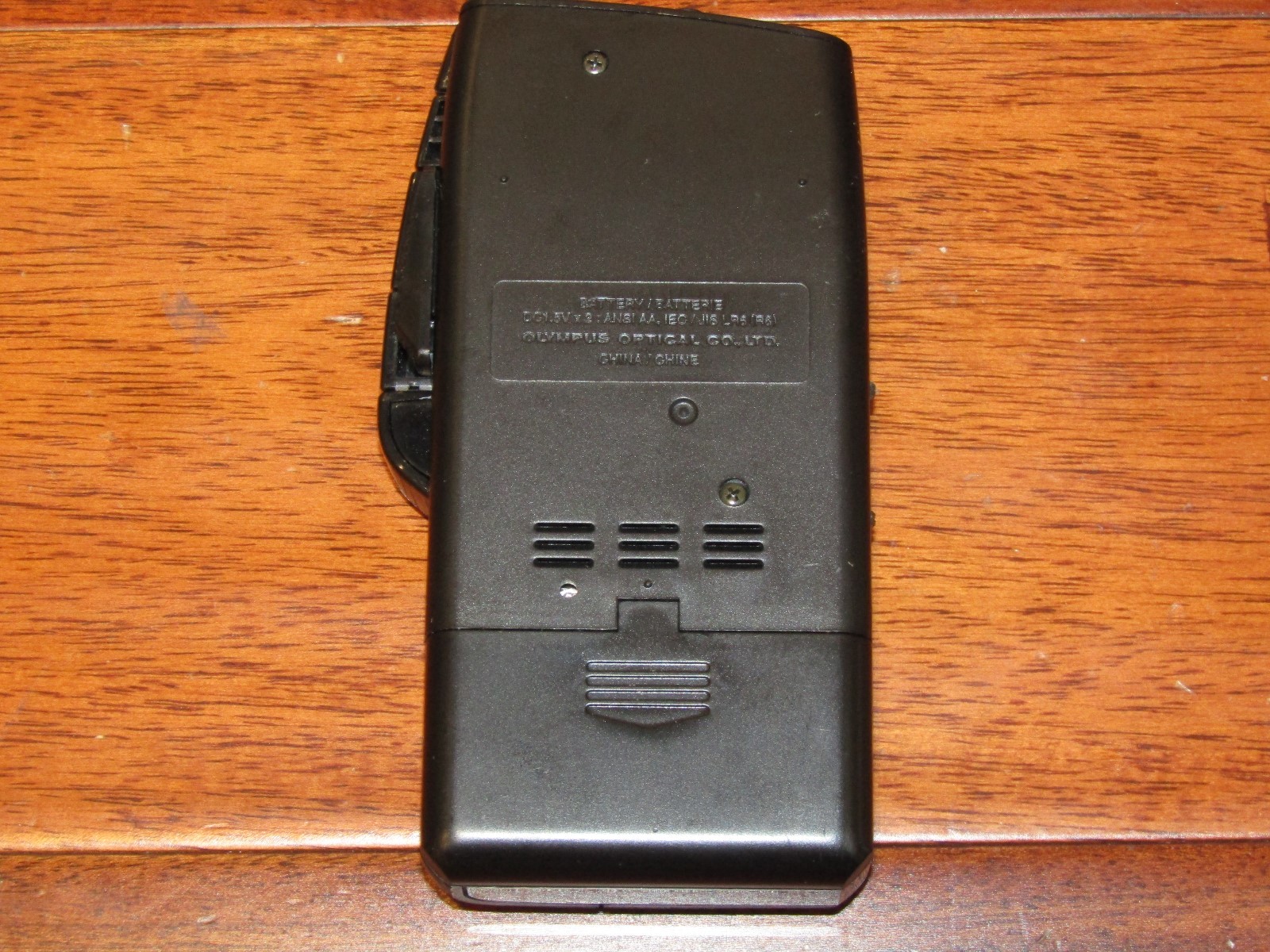 OLYMPUS Pearlcorder S700 Micro Cassette Tape Recorder Dictaphone TESTED