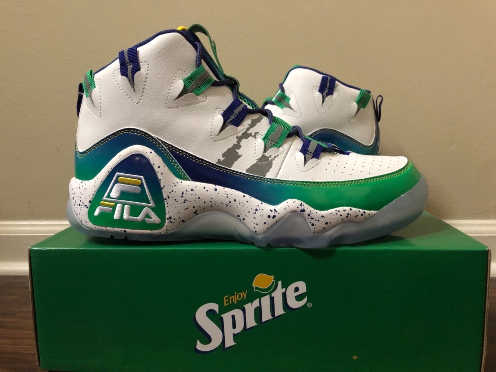 Pre-owned Fila Grant Hill 1 X Sprite White Green Blue 1bm01372-143 100% Authentic