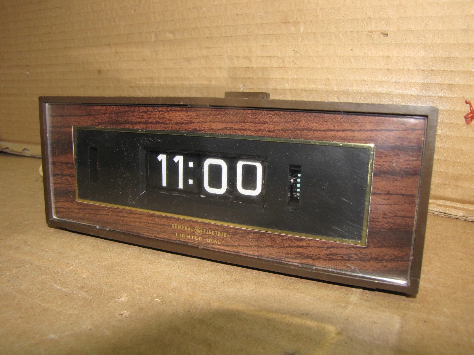 Deco Vintage Digital Flip Clock General Electric Light Dial  Cleaned Tested