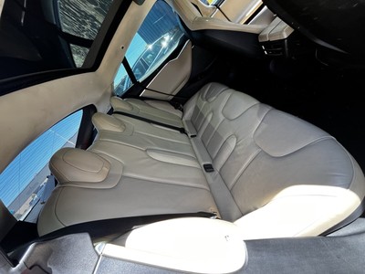image 3 of interior