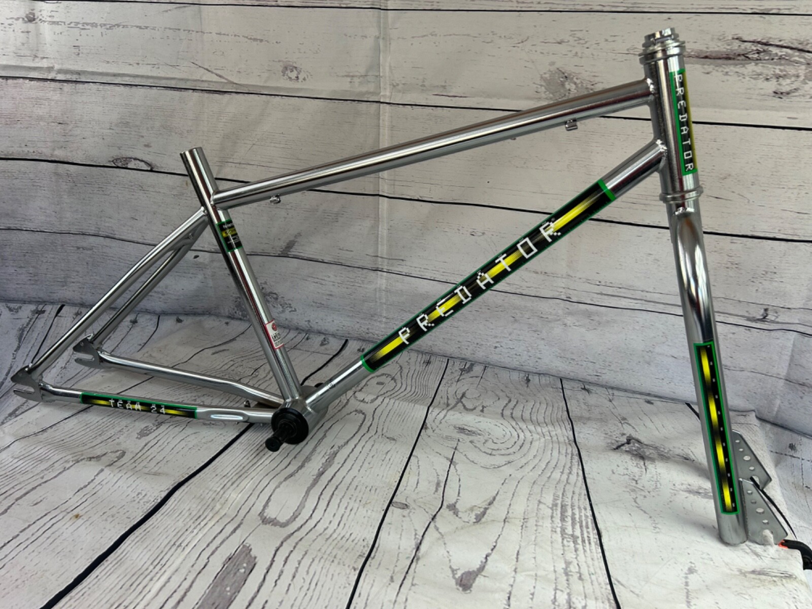 Schwinn Predator Team 24 Frame & Fork Hi Ten Steel w/Extra