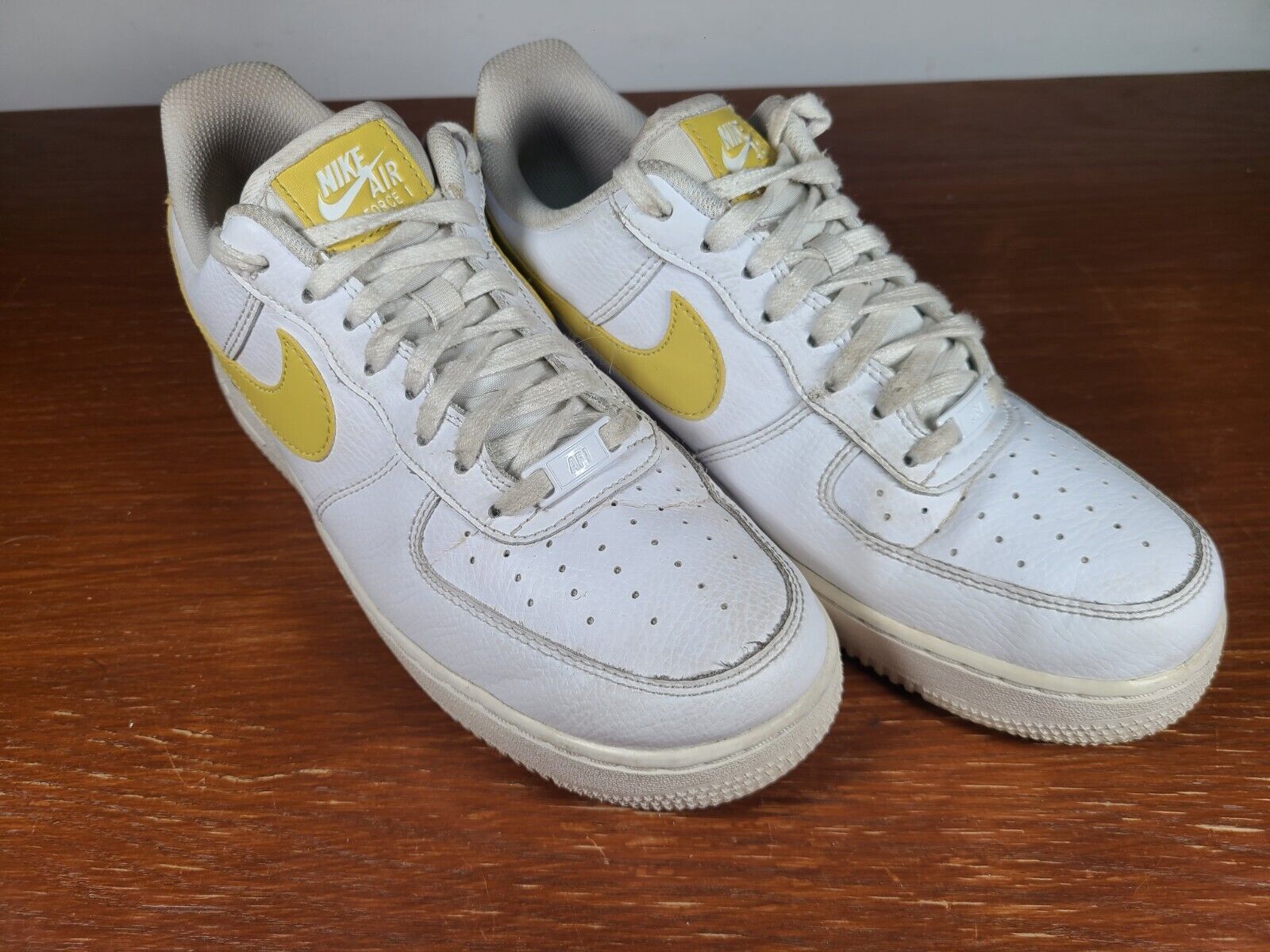 Nike Air Force 1 '07 White/Saturn Gold Women's Size 10 Nike Air Force 1 '07 White/Saturn Gold Women's Size 10