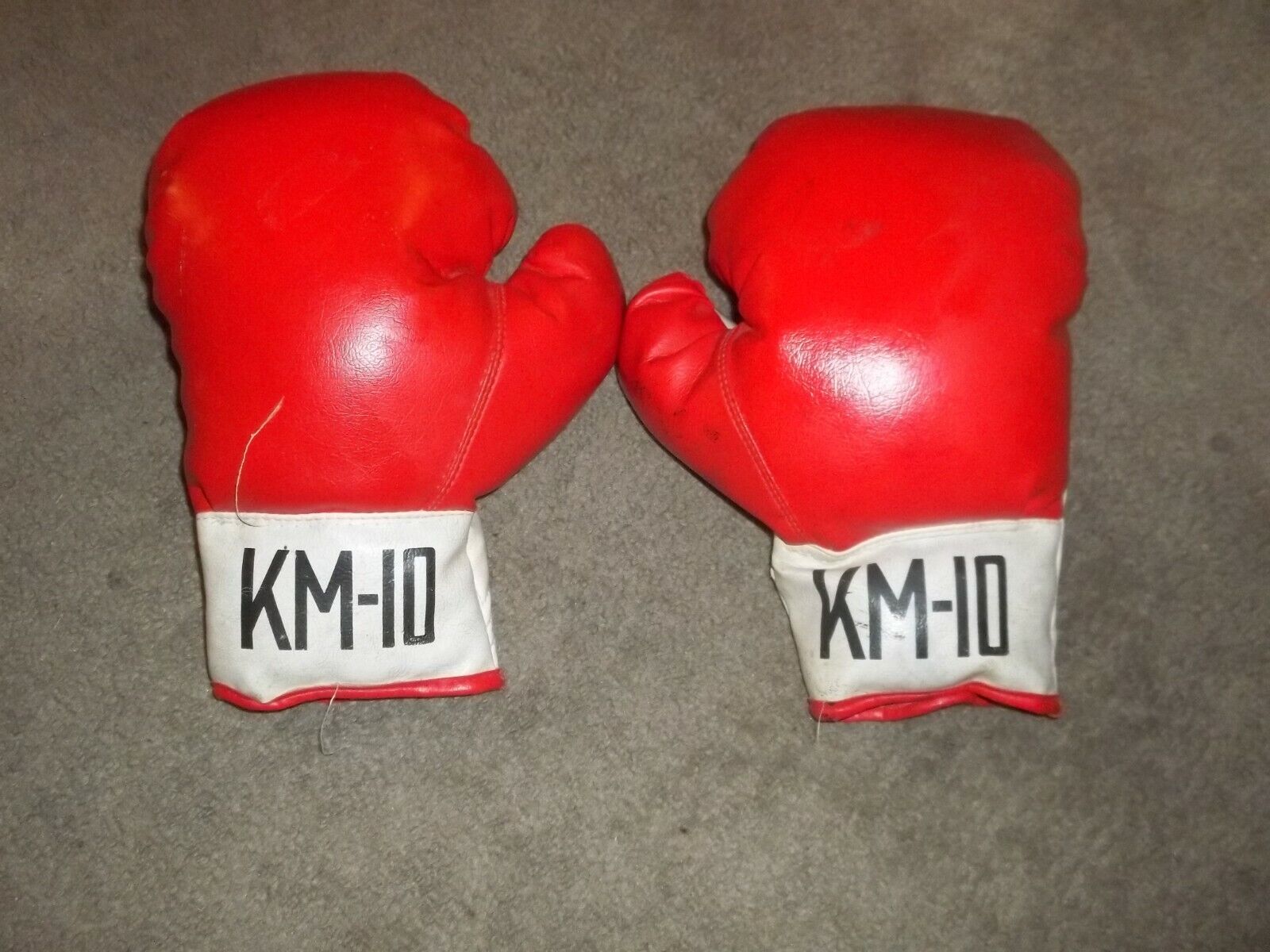 Vintage 70's Boxing Gloves KM-10 Red White | eBay Vintage 70's Boxing Gloves KM-10 Red White | eBay