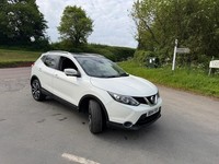 2014 Nissan Qashqai 1.5 dCi Tekna 5dr HATCHBACK Diesel Manual