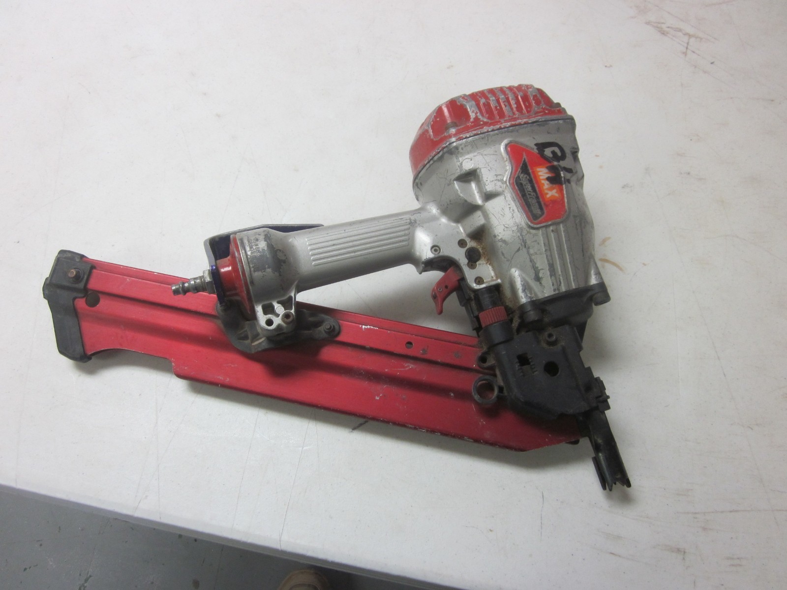 MAX SuperFramer FRAMING NAILER SN883CH/34