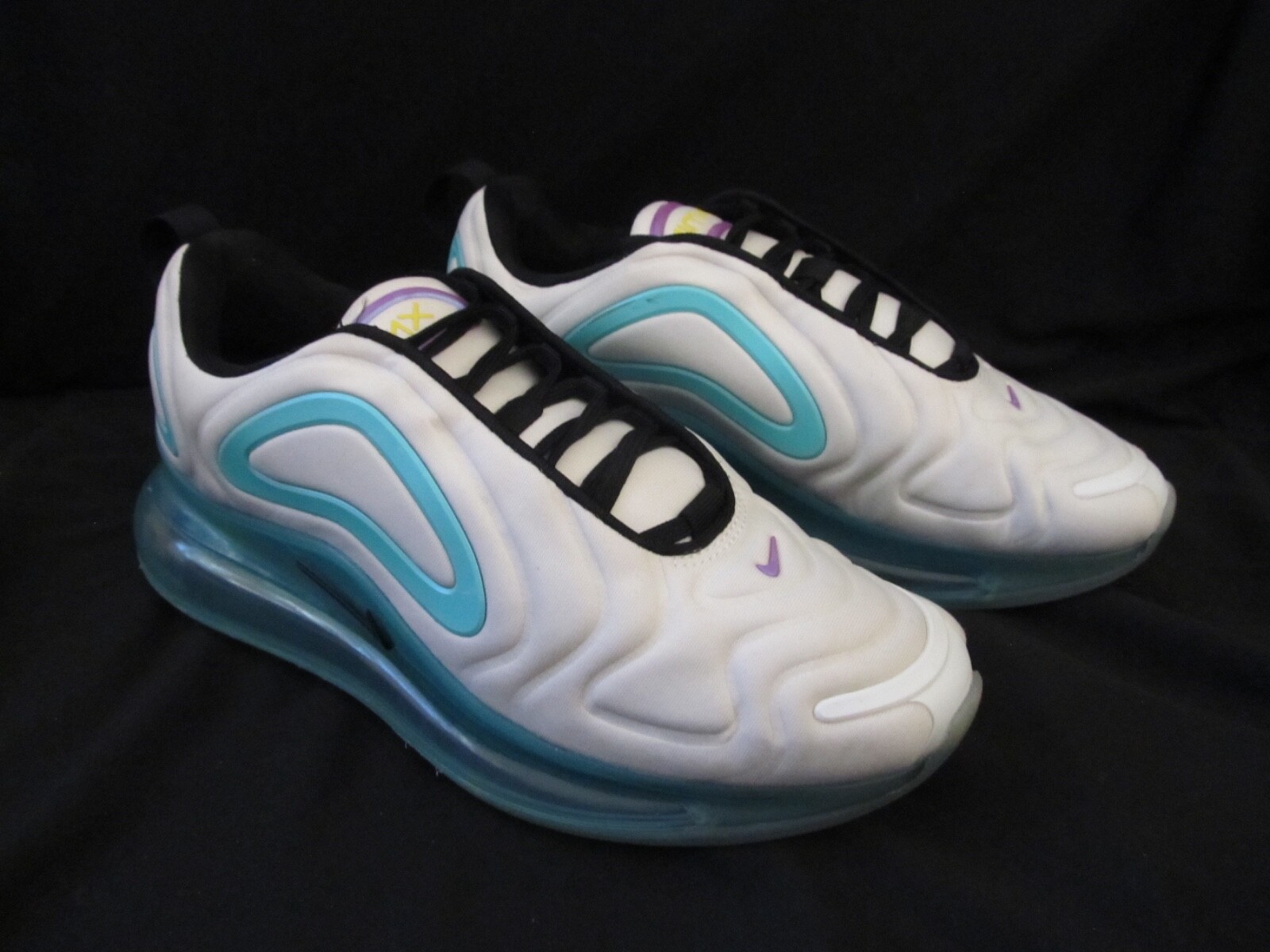 air max 720 white and teal