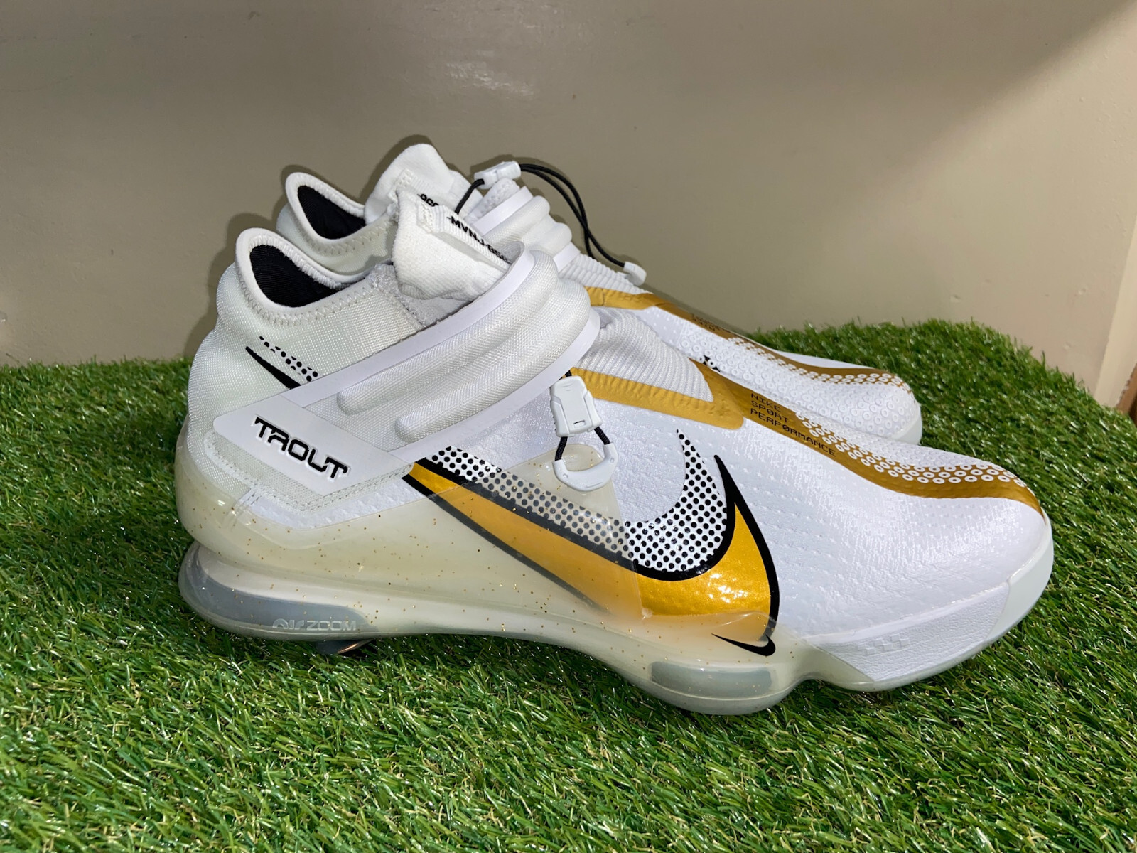 nike mike trout 2021