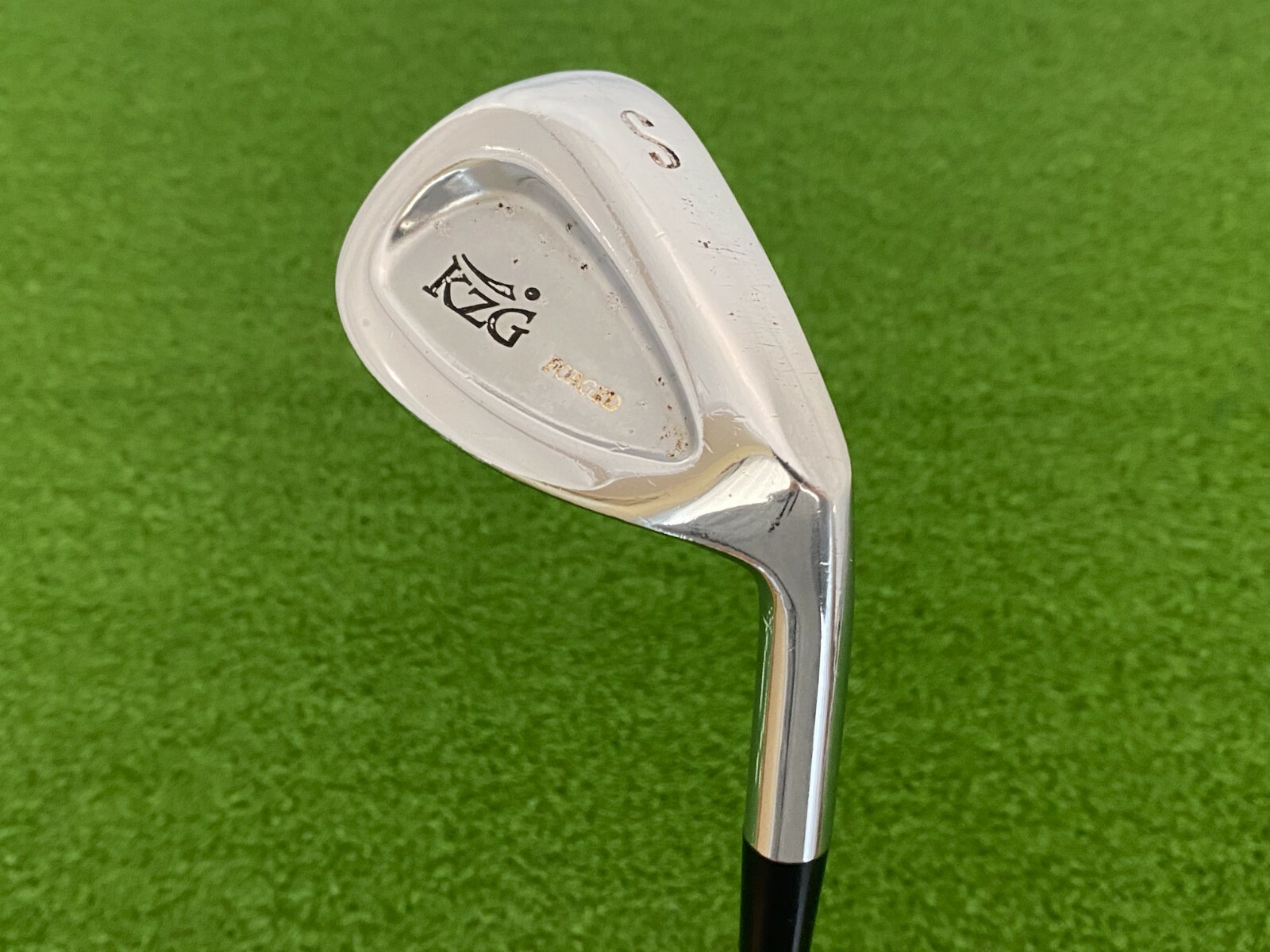KZG U (2) HYBRID 18* Right Handed Graphite MFS 65 STIFF KJ KZG U (2) HYBRID 18* Right Handed Graphite MFS 65 STIFF KJ