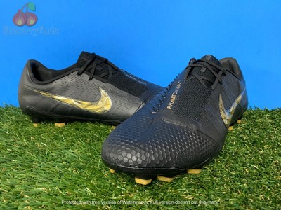 mens soccer cleats size 10