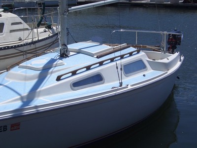 WINDROSE 18 Ft. Fiberglass SLOOP